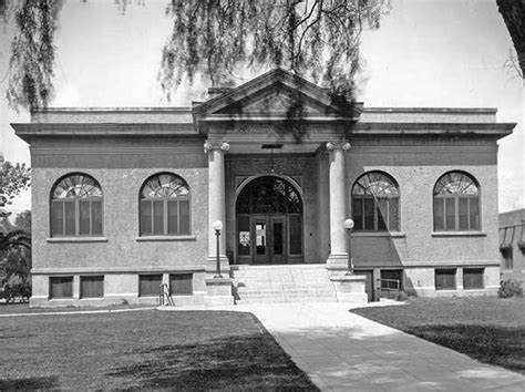 Carnegie Libraries of California - Hemet, California