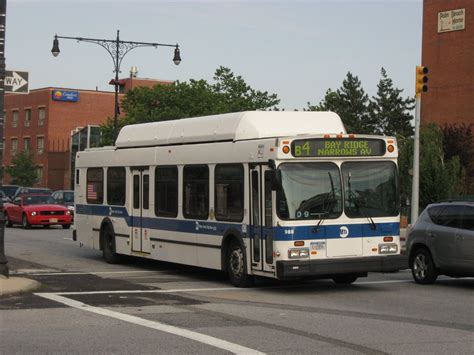 File:MTA New York City Bus New Flyer C40LF 988.jpg - Wikipedia