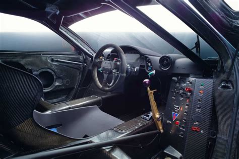 McLaren F1 GTR 1995 24h Le MansGulf interior Photo McLaren cars – MAXF1