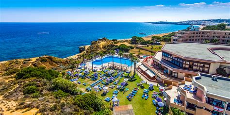 Hotel Auramar Beach Resort i Algarve, Portugal - Bestil her!