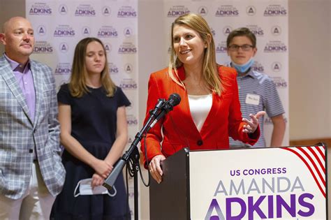 Elise Stefanik endorsed eight republican women for 2022