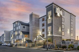 Book Ascend Hotels in Newport, OR - Choice Hotels