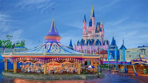 Prince Charming Regal Carrousel | Walt Disney World Resort