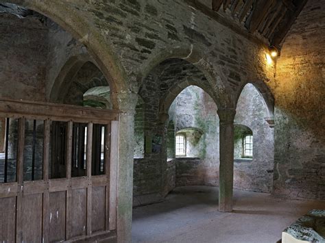 Photographs of Berry Pomeroy Castle, Devon, England: Inside the gatehouse