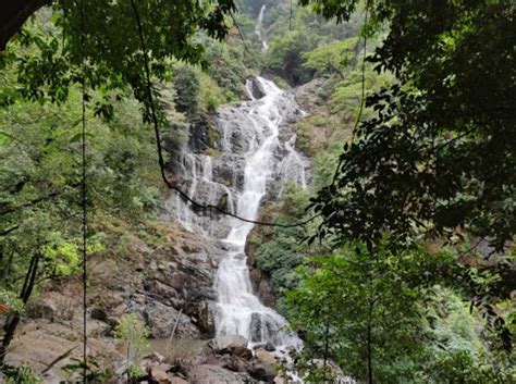 17 Waterfalls near Goa That You Can Not Miss