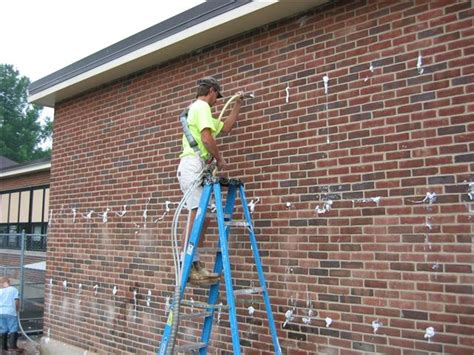 Brick Vector Picture: Brick Veneer Siding