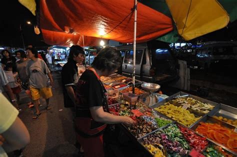 7 Night Markets in Kuala Lumpur for Each Day of The Week