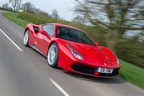 Ferrari 488 GTB 2016 UK review | Auto Express