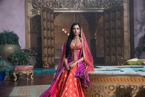 Naomi Scott As Jasmine In Aladdin Movie Wallpaper,HD Movies Wallpapers ...