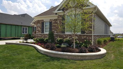 Outdoor Retaining Walls Galleries by Pavestone Brick PavingPavestone ...