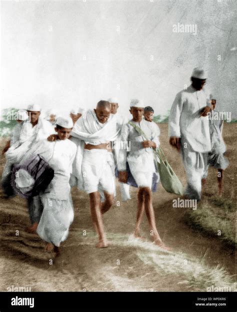 Mahatma Gandhi marching Salt Satyagraha, India, Asia, March 1930 Stock ...