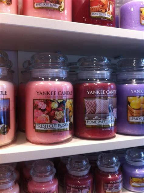 Colorful Yankee Candle Scents for a Sweet Fragrance