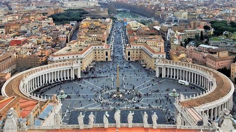 St Peter's Basilica Architecture