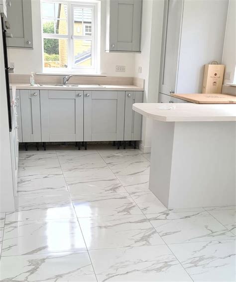 Large White Marble Floor Tiles – Flooring Tips