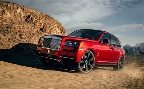 Rolls-Royce Cullinan 2019 : la voiture de luxe haute sur pattes - Guide ...