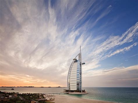 Burj Al Arab Hotel in Dubai - Business Insider