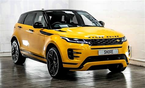 2021 Range Rover Evoque With a Special Color Wrap