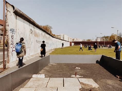 Berlin Wall Memorial, a look back into the Cold War!