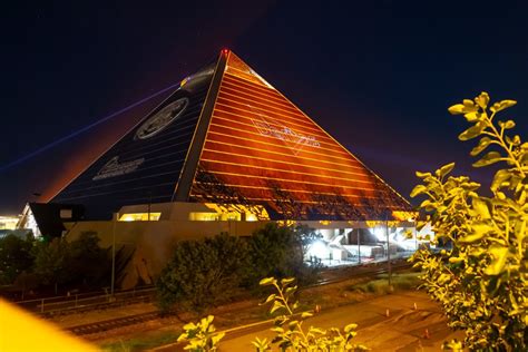 Here's why the Memphis Pyramid looks like a Doritos chip - Memphis ...