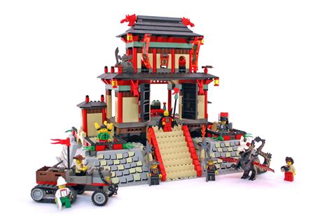 Dragon Fortress - LEGO set #7419-1 (Building Sets > Adventurers ...