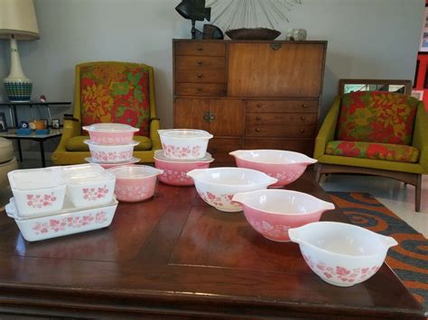 Vintage Pyrex Glassware | POPSUGAR Home Photo 7