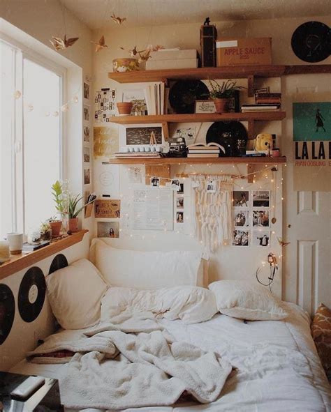 vintage aesthetic room decor | Room inspiration bedroom, Dream rooms ...