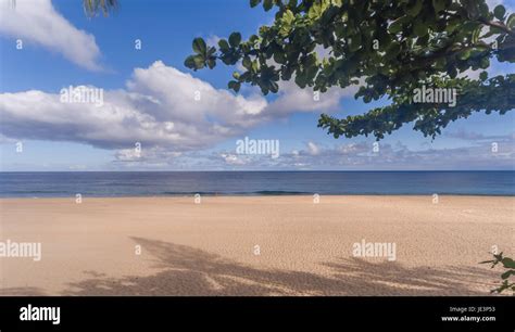 Hawaii islands aerial view hi-res stock photography and images - Alamy