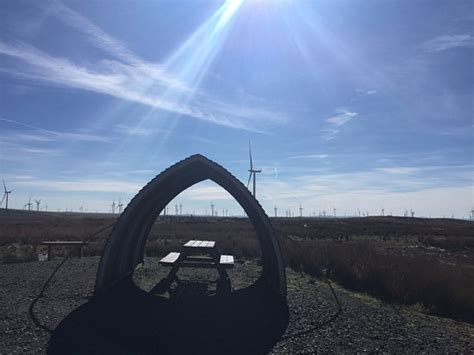 Whitelee Wind Farm Visitor Centre (Eaglesham, Scotland): Top Tips ...