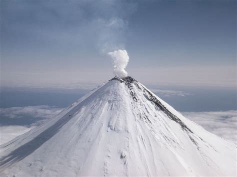 volcano - National Geographic Society