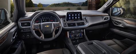 2021 Chevy Suburban Interior | Cornerstone Chevrolet