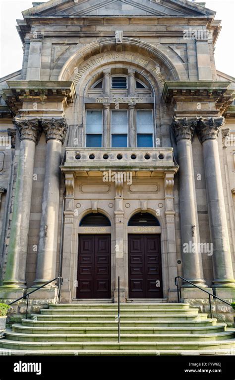 Sunderland Museum, Sunderland, Tyne & Wear Stock Photo - Alamy