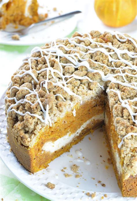 Pumpkin Coffee Cake | Cinnamon Coffee Cake Breakfast Recipe for Fall