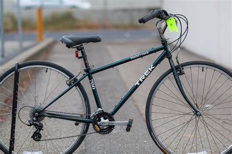 Trek 700 MultiTrack hybrid commuter bike Dark Green | Used Bikes for ...