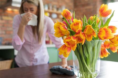 Premium Photo | Woman having allergies to flowers