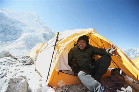 Can You See Mount Everest From Base Camp? Exploring The Iconic Vista