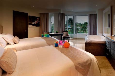 Moon Palace Cancun - All Inclusive Resort Review - tripbirdie.com