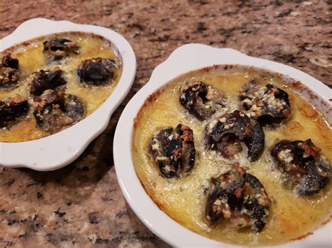 [Homemade] Escargot with (lots of) Garlic Butter : food