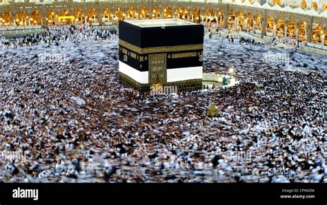 Kaaba In Mecca Hajj