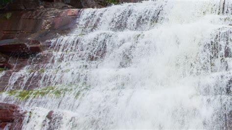 11 Beautiful Waterfalls in Kauai: Go Explore!