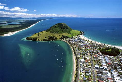 Coasting on the North Island: exploring the Bay of Plenty, New Zealand ...