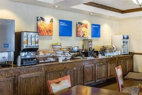 Discount Coupon for Comfort Inn & Suites in Cordele, Georgia - Save Money!