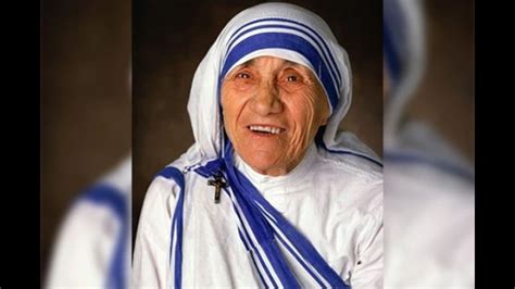 Mother Teresa Biography: Birthday, Early Life, Works, Awards, Facts ...