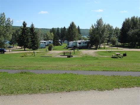 Long Lake Campground - AlbertaWow Campgrounds and Hikes