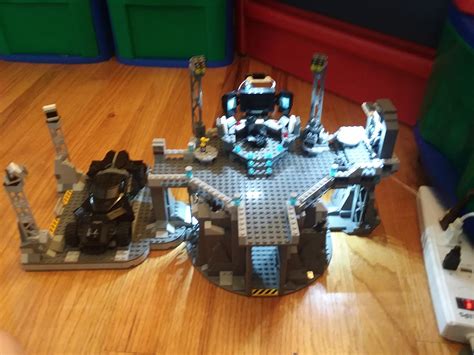 Lego Batman Batcave Moc (top view) : batman