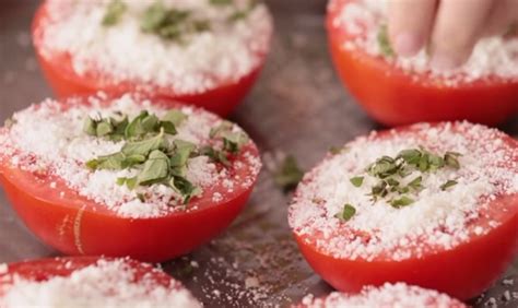 Baked Parmesan tomatoes - ONEjive.com