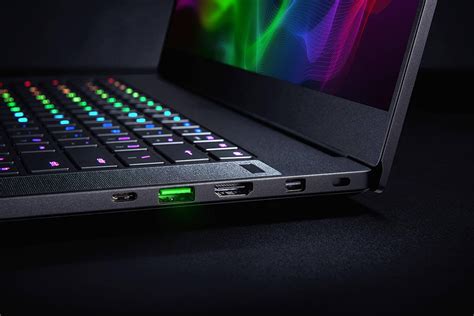 The New Razer Blade 15 Laptop Fits a 15.6" Display in a 14" Body