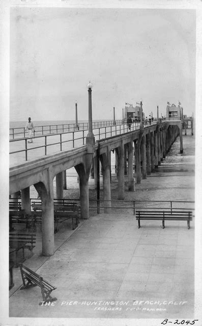 Huntington Beach Pier - Pier Fishing in California