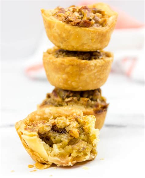 Mini Pecan Tarts - Roscoe's Recipes