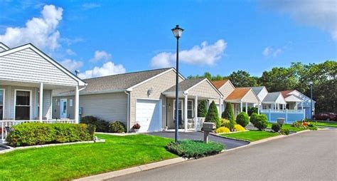 Greenwood Village Apartments - Manorville, NY | Apartments.com