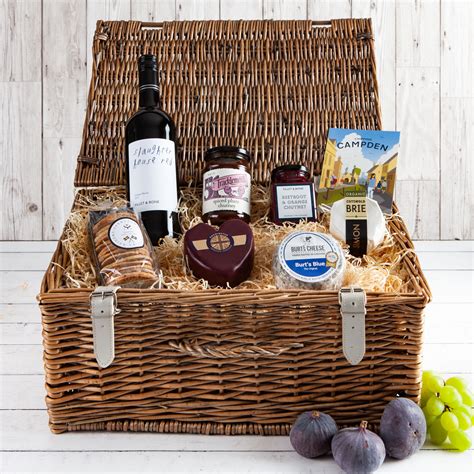 Cheese & Wine Hamper from Cotswold Food Hampers for UK delivery